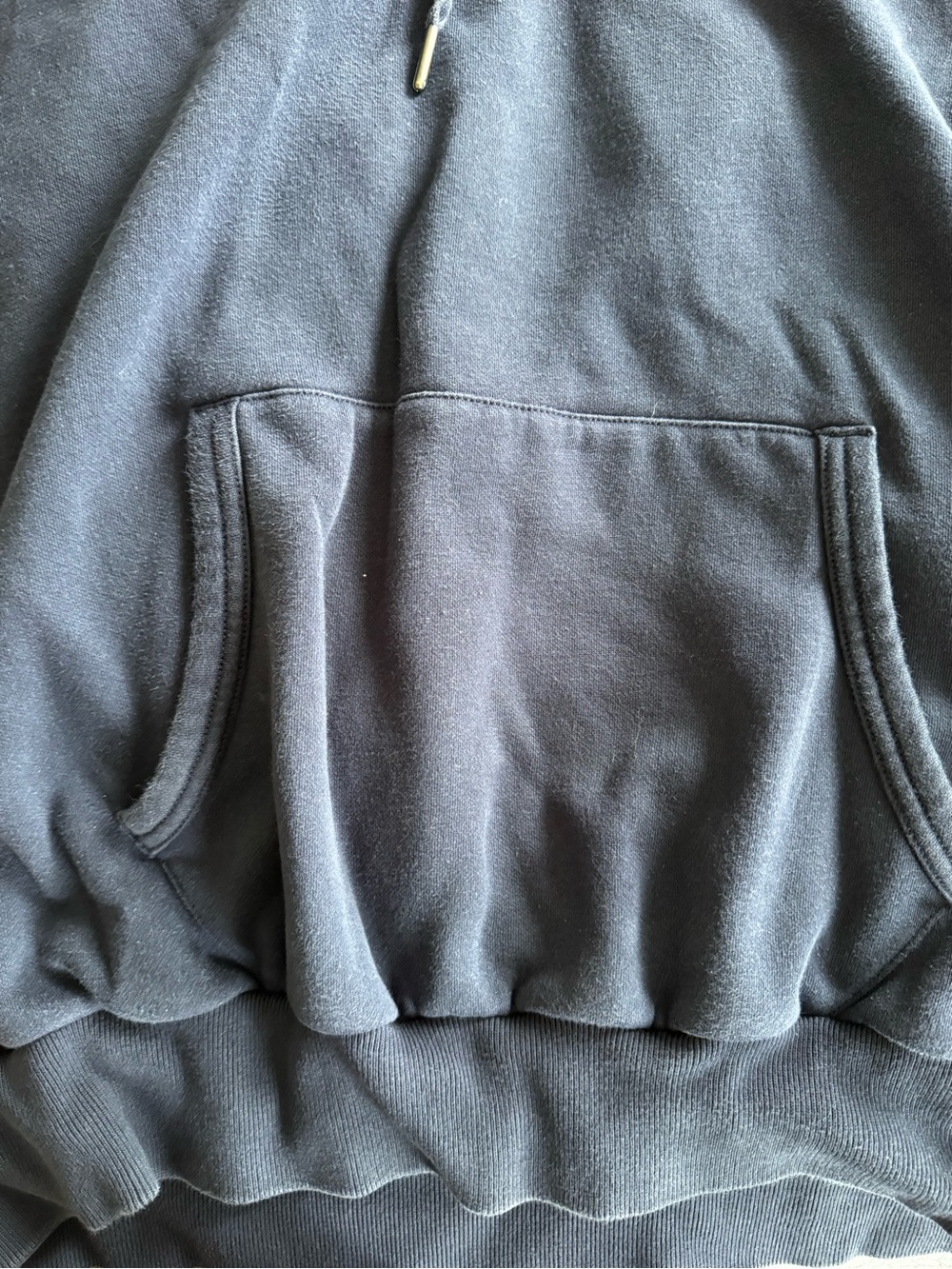 Classic Plain Hooded Sweatshirt - Navy Blue. Sz L. Good condition - Picture 9 of 11